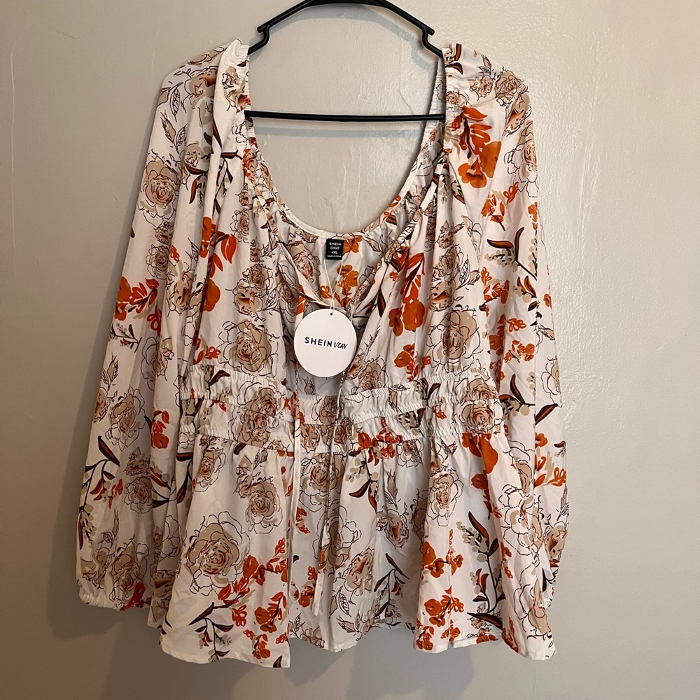 SHEIN VCAY NWT - COTTAGECORE PLUS TOP
